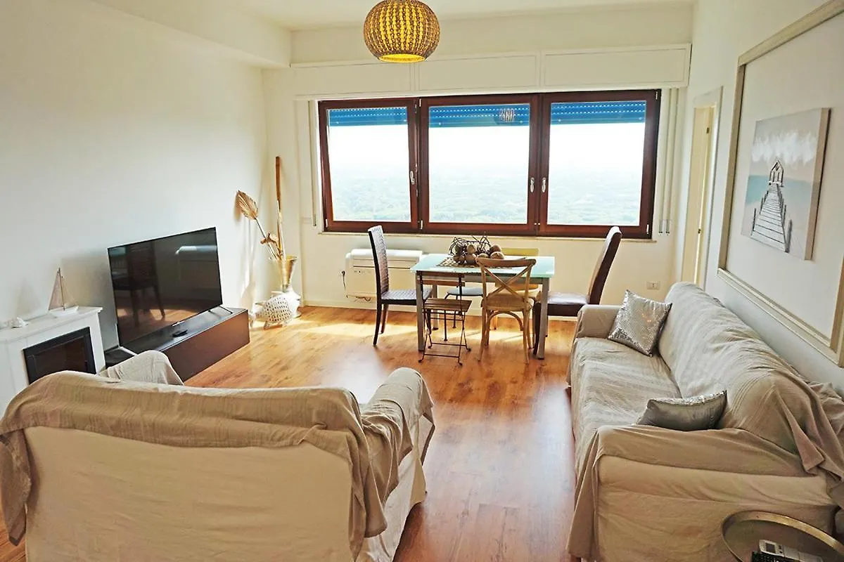 Apartment Grattacielo Marinella 13° Piano