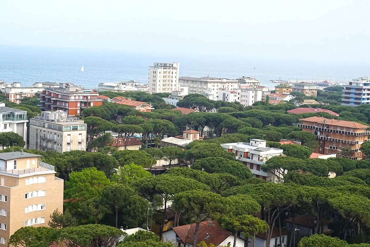 Apartment Grattacielo Marinella 13° Piano