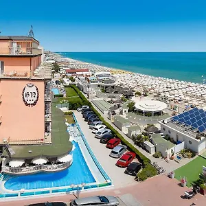 3* Отель типа 